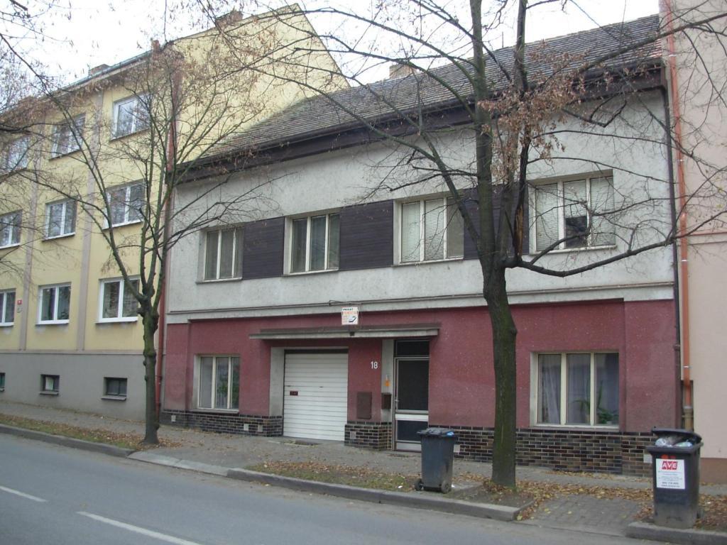 Penzion Hlinkova Plzen Bagian luar foto